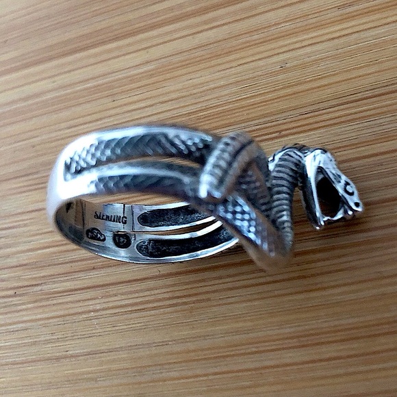 $118 Navajo Signed Designer Estate Ring Size 8 & 3/4 Copyright SC STERLING - Picture 6 of 8